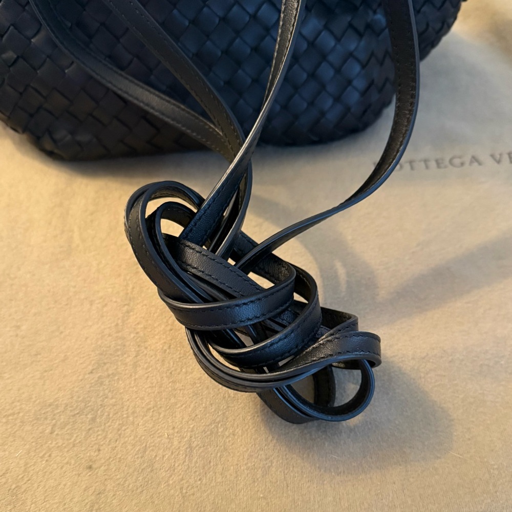 Bottega Veneta Intrecciato Cube Bag Neto – 2010 Rare w/ Mirror & Lock - Picture 15 of 16